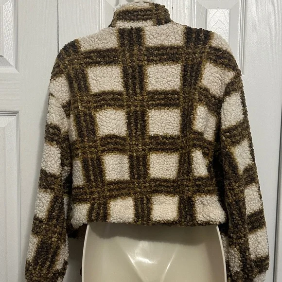 Fashion Nova Brown and Cream Teddy Jacket - Picture 8 of 9